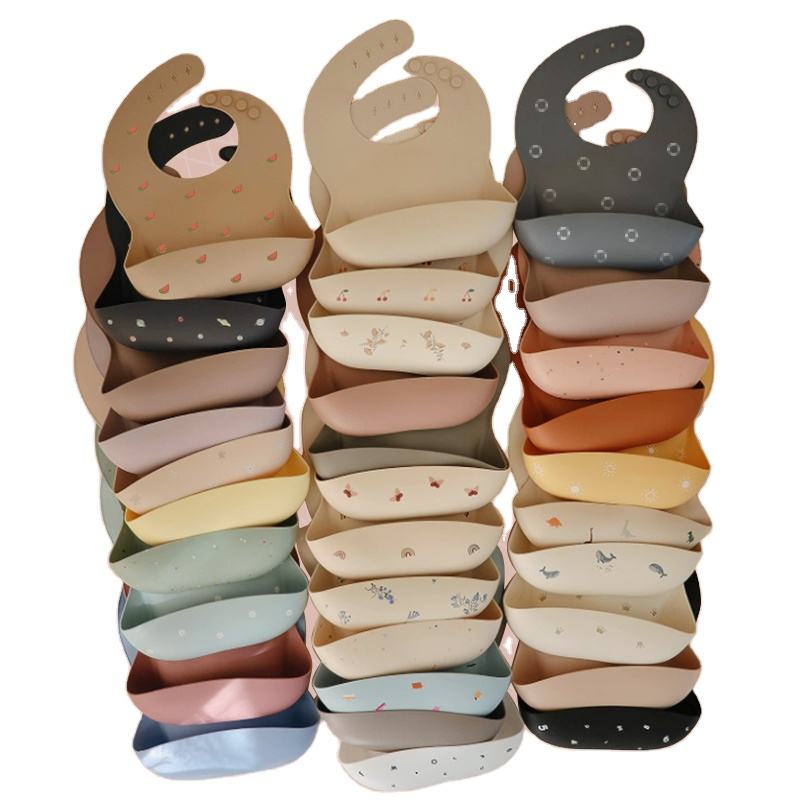 Baby Feeding Silicone Bibs Waterproof Soft Apron Smock Baby Tableware