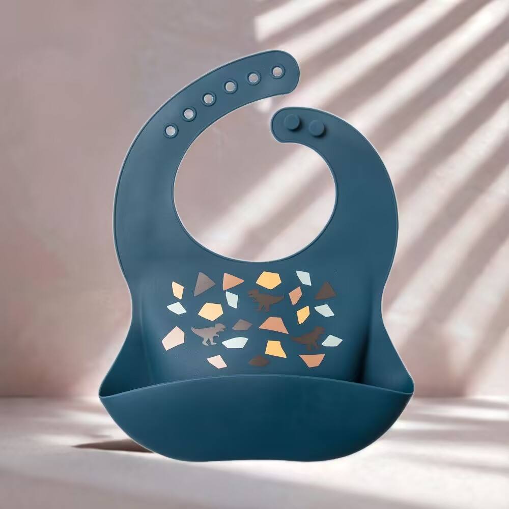 Silicone Baby Bibs: Waterproof, 3D Design for Mess-Free Feeding