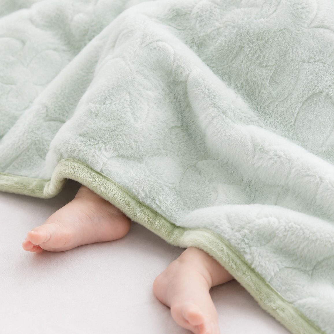 Luxury Reversible Baby Blanket Soft Faux Mink Plush & Flannel Fleece