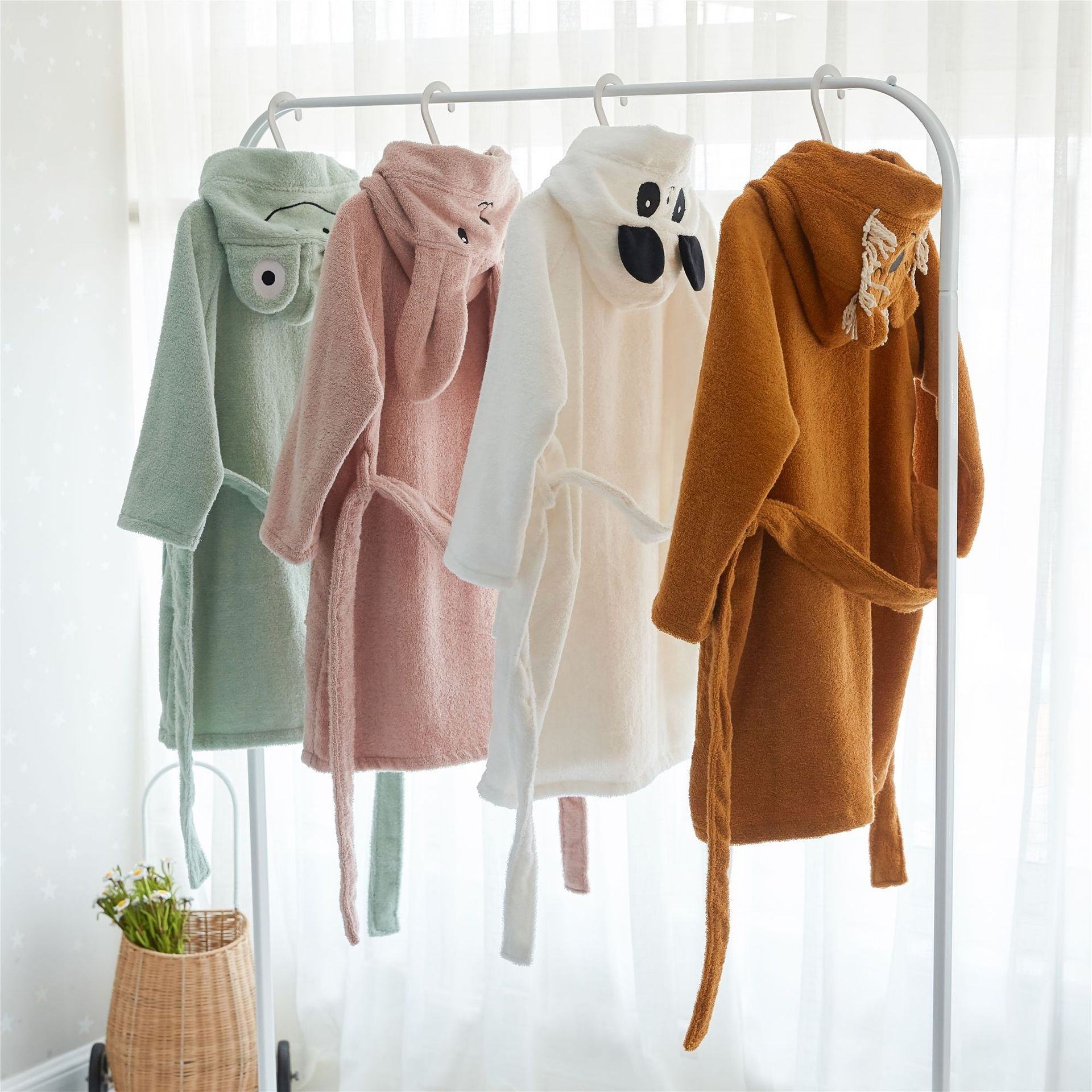 Organic Cartoon Embroidery Hooded Cotton Baby Bath Towel Robe
