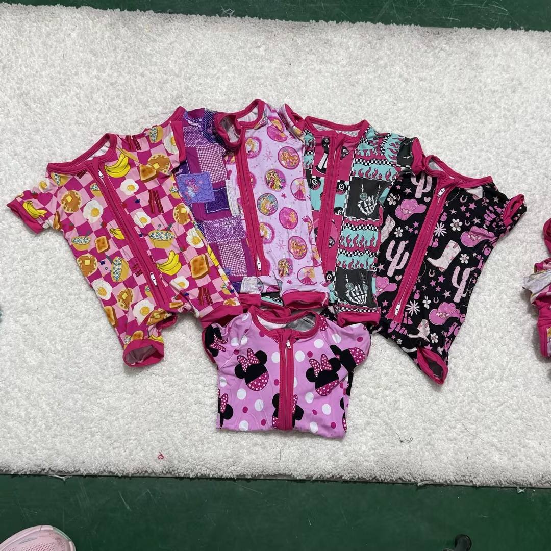 Breathable Two-Way Zipper Floral Print 95% Bamboo 5% Spandex Unisex