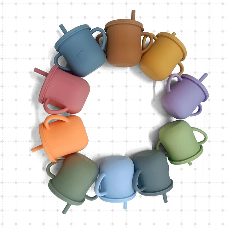 Baby Sippy Cups 2-4 Years Easy Wash Silicone Drinking Cups Lids Straws